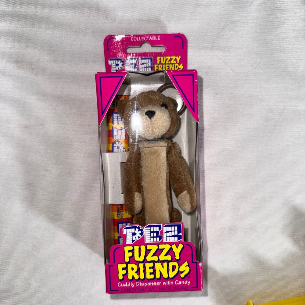 Vintage PEZ Fuzzy Friends Buddy Bear Plush Candy Dispenser Dakin 2000 NIB
